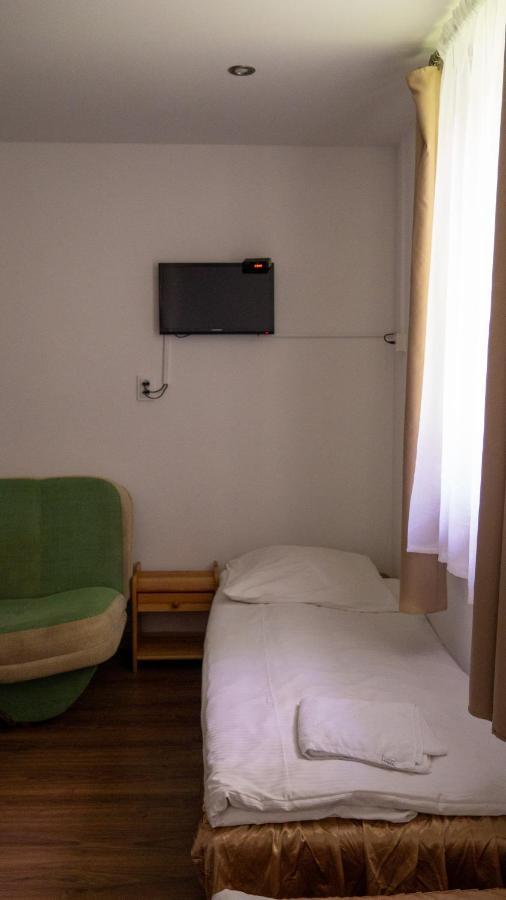 Hotel Galeria PRL Borne Sulinowo Exteriér fotografie