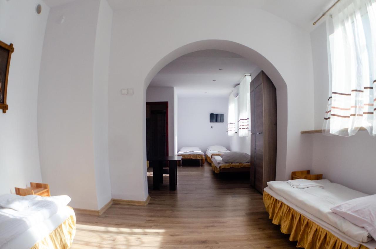 Hotel Galeria PRL Borne Sulinowo Exteriér fotografie