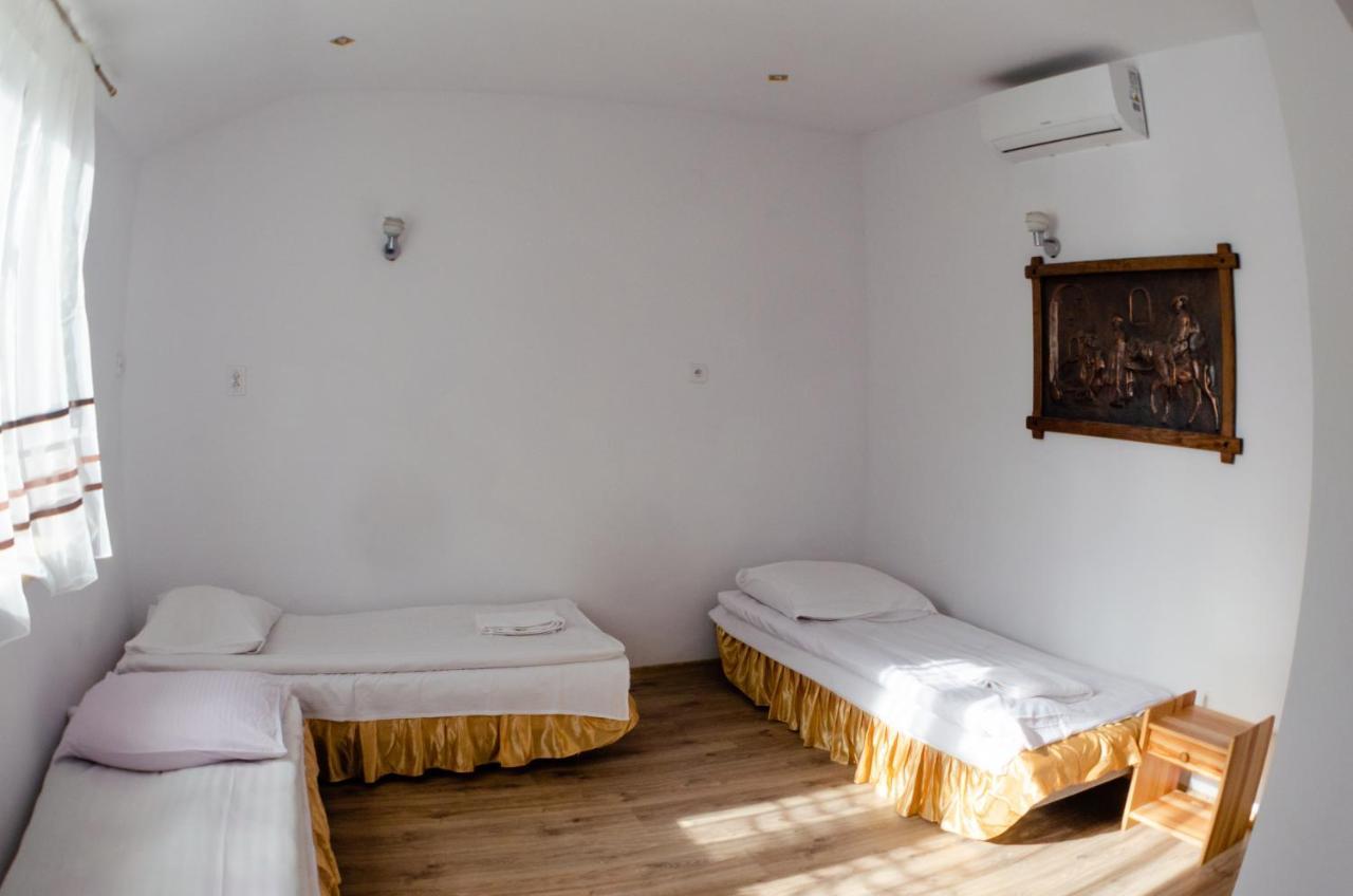 Hotel Galeria PRL Borne Sulinowo Exteriér fotografie
